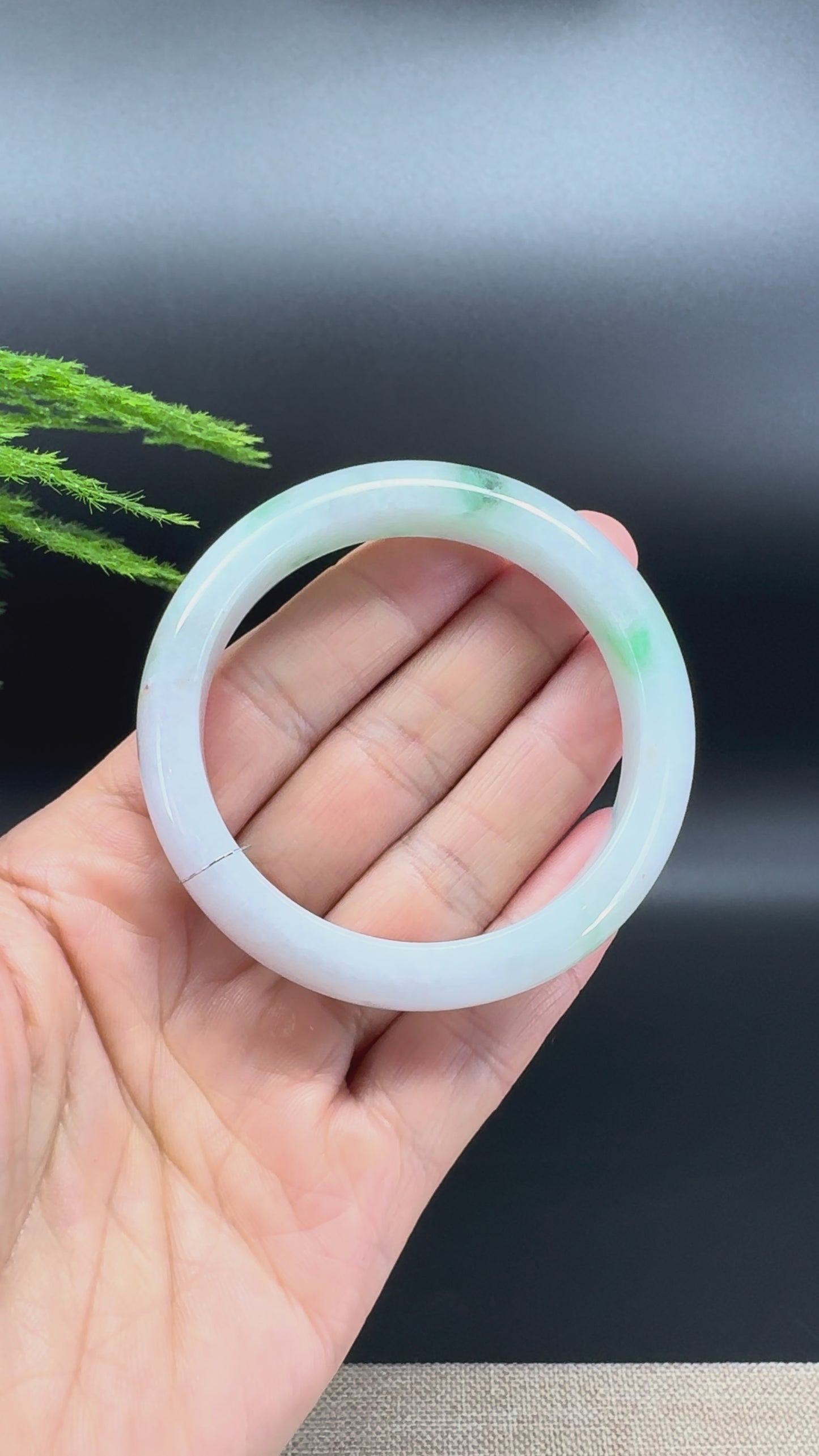 Genuine Burmese Icy Green Jade Jadeite Bangle Bracelet ( 53.1mm )