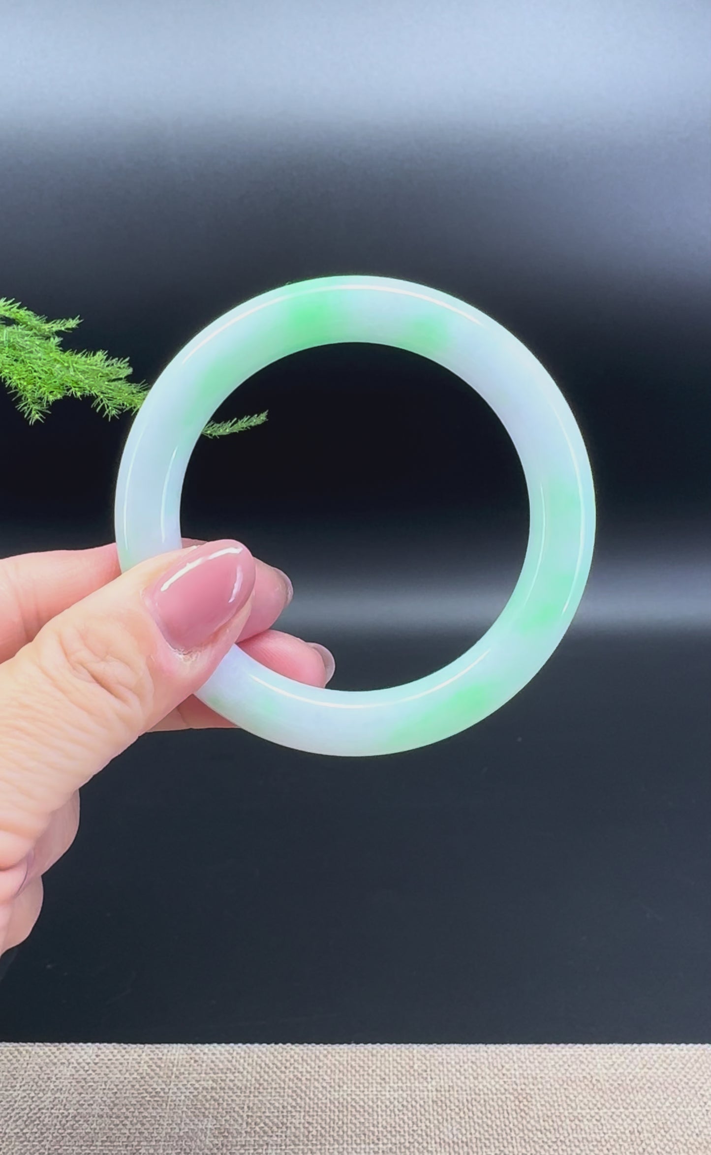 Load and play video in Gallery viewer, Genuine Burmese Lavender Green Jade Jadeite Bangle Bracelet (53.5mm)
