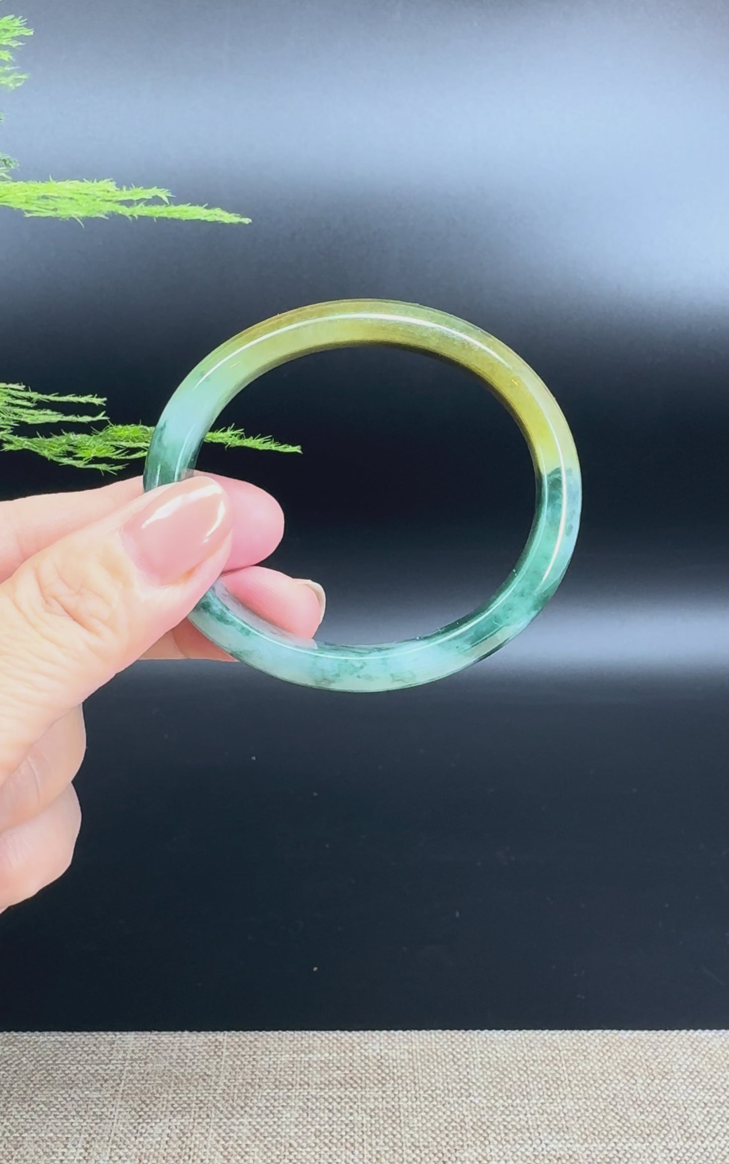 Load and play video in Gallery viewer, Genuine Burmese Blue Flower Yellow Jade Jadeite Bangle Bracelet ( 54.6mm*47.1 )
