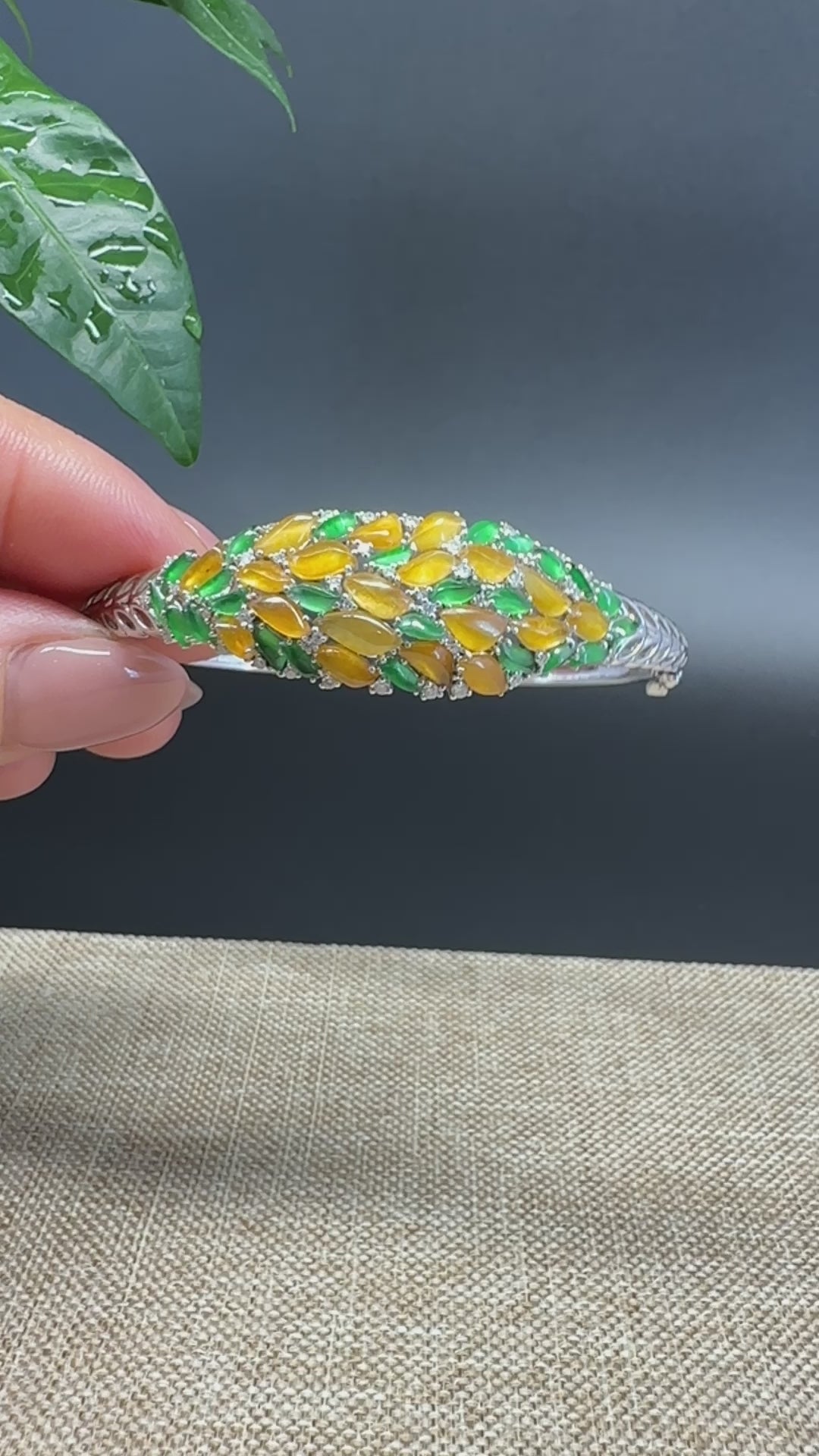 RealJade Luxury 18K White Gold Genuine Imperial Yellow & Green Jadeite Jade Bracelet