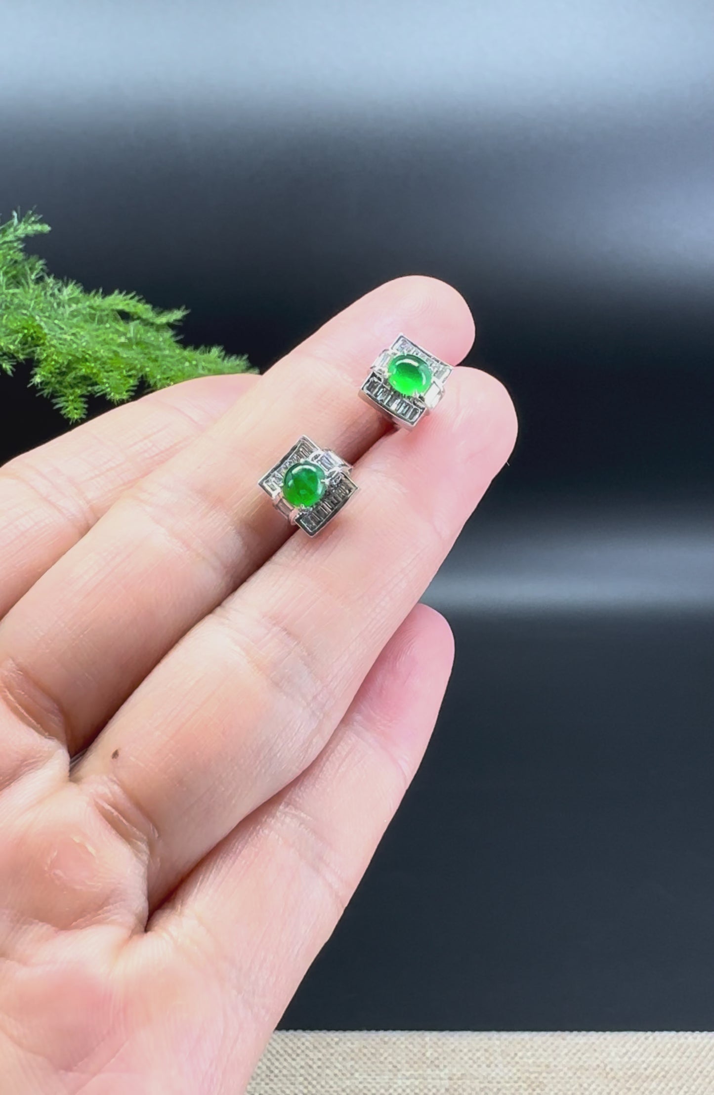 Load and play video in Gallery viewer, RealJade® 18k White Gold Imperial Green Jade Square Stud Earrings
