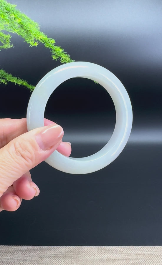 Load and play video in Gallery viewer, Genuine Burmese Lavender Green Jade Jadeite Bangle Bracelet ( 57mm )
