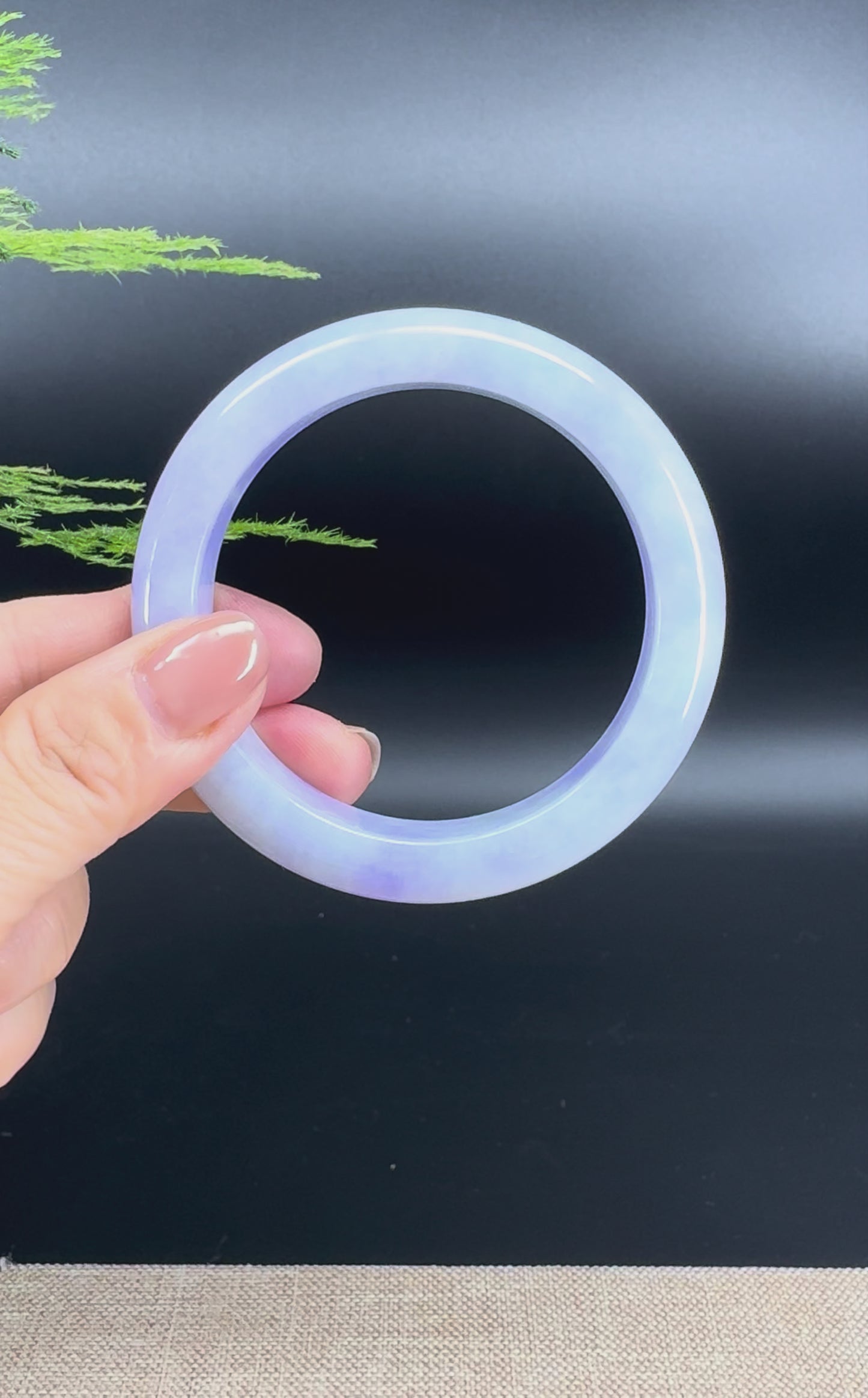 Load and play video in Gallery viewer, Genuine Burmese Lavender Jade Jadeite Bangle Bracelet (57.7mm)
