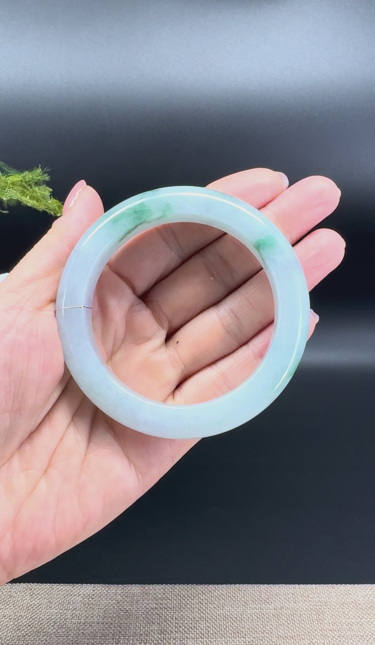 Load and play video in Gallery viewer, Genuine Burmese Blue Green Jade Jadeite Bangle Bracelet ( 56.3mm )
