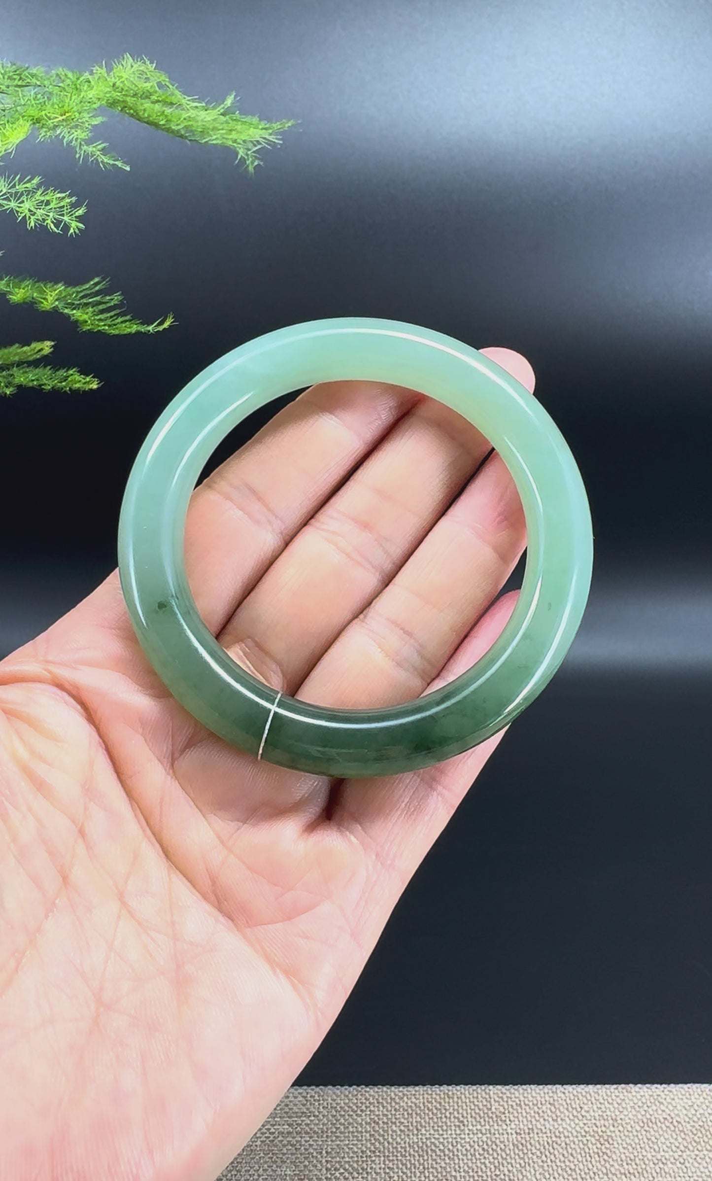 Load and play video in Gallery viewer, Genuine Burmese Oil Green Jade Jadeite Bangle Bracelet ( 54.3mm )
