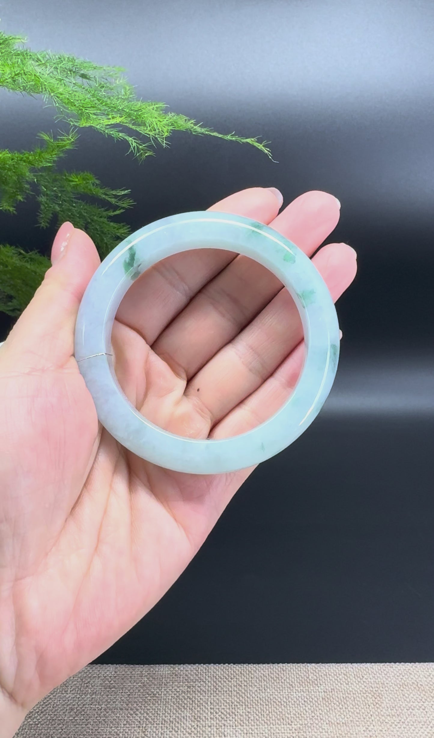 Load and play video in Gallery viewer, Genuine Burmese Icy Green Jade Jadeite Bangle Bracelet (55.4mm)
