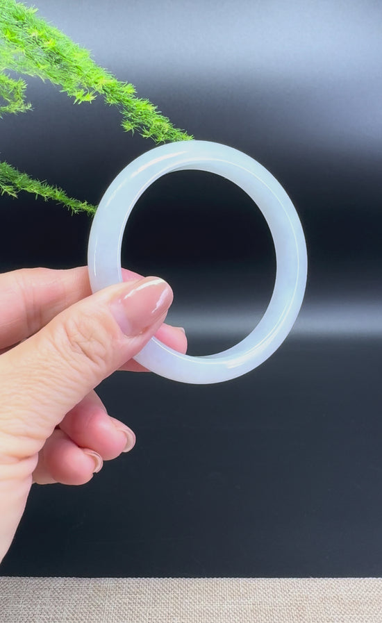 Load and play video in Gallery viewer, Genuine Burmese Icy Lavender Jade Jadeite Bangle Bracelet (57.6mm)
