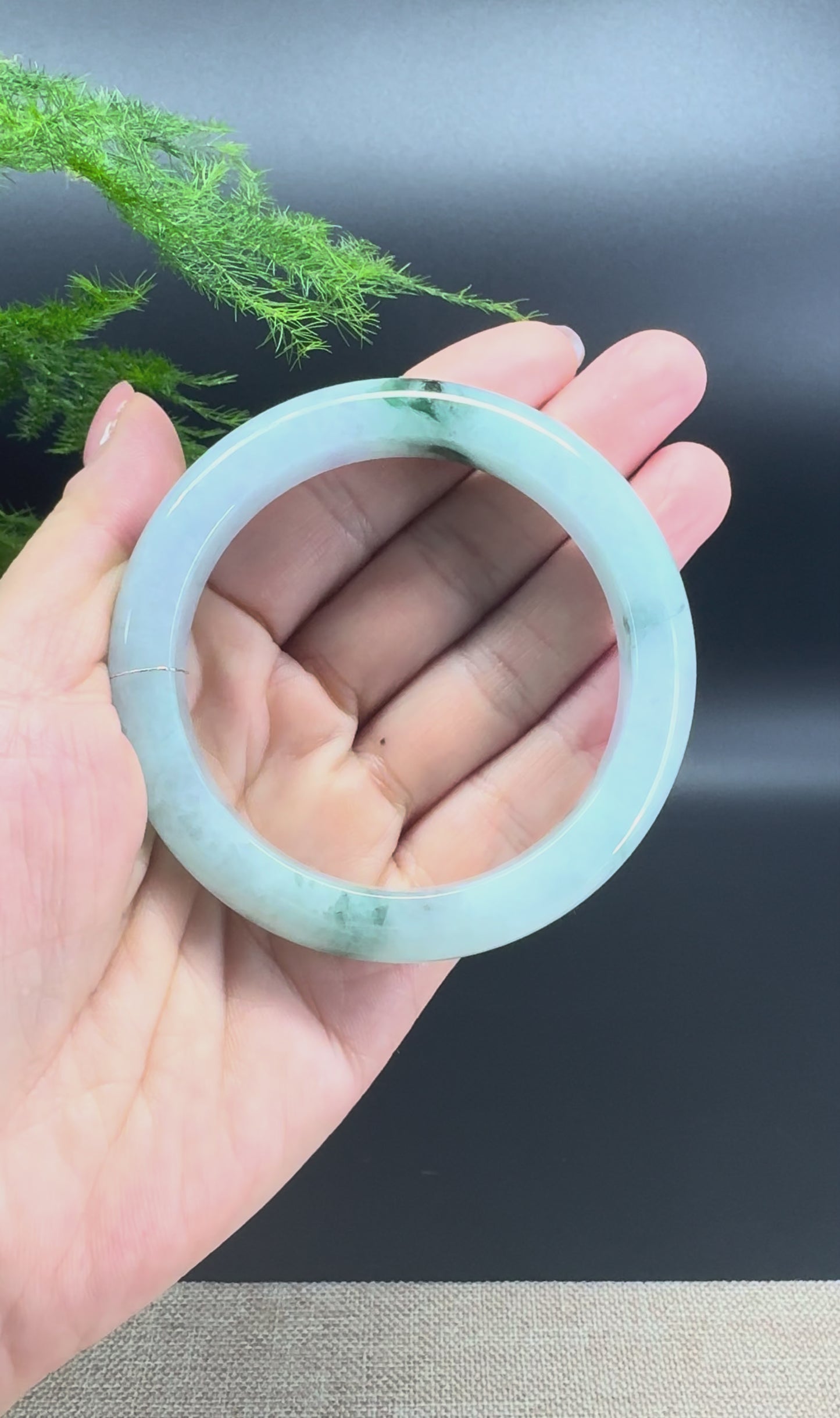 Load and play video in Gallery viewer, Genuine Burmese Oil Green Jade Jadeite Bangle Bracelet ( 57.6mm )
