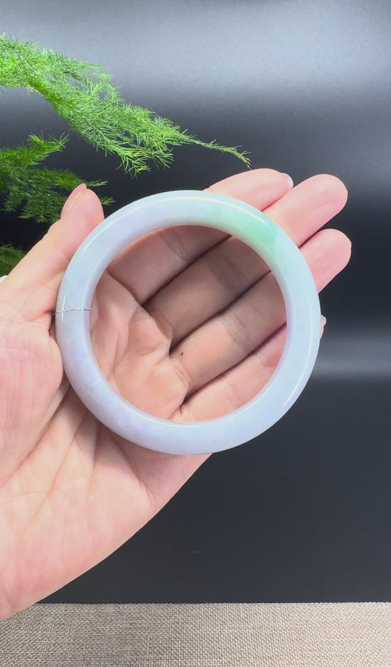 Load and play video in Gallery viewer, Genuine Burmese Lavender Green Jade Jadeite Bangle Bracelet ( 57.5mm )
