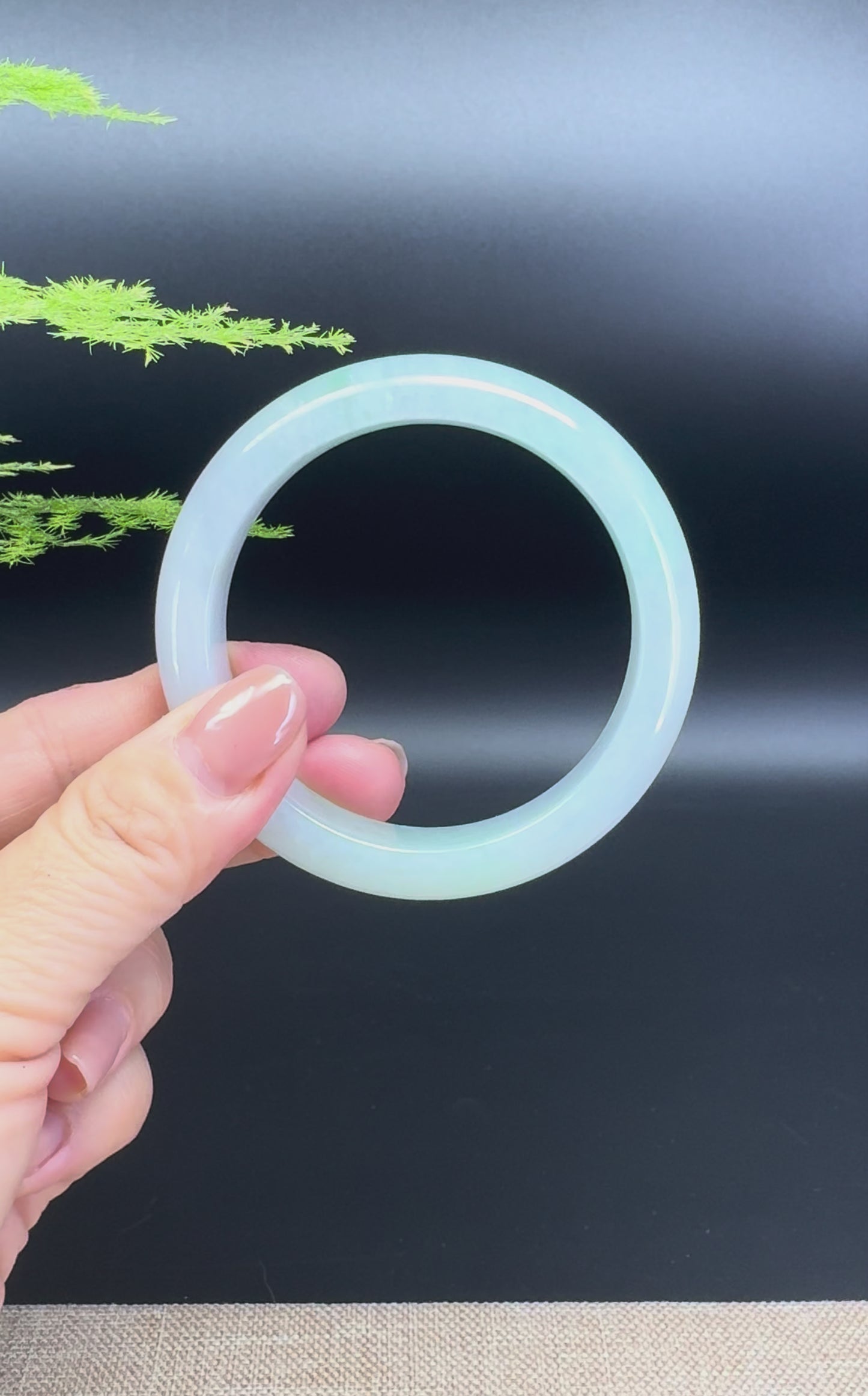 Load and play video in Gallery viewer, Genuine Burmese Icy Lavender Green Jade Jadeite Bangle Bracelet ( 55.4mm )
