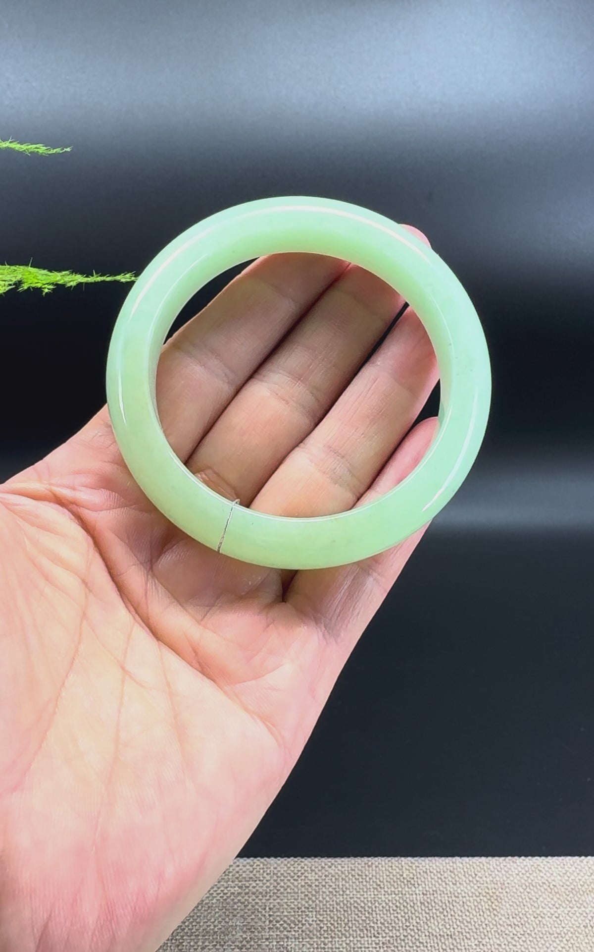Genuine Burmese Green Jadeite Jade Bangle Bracelet (55.9mm)