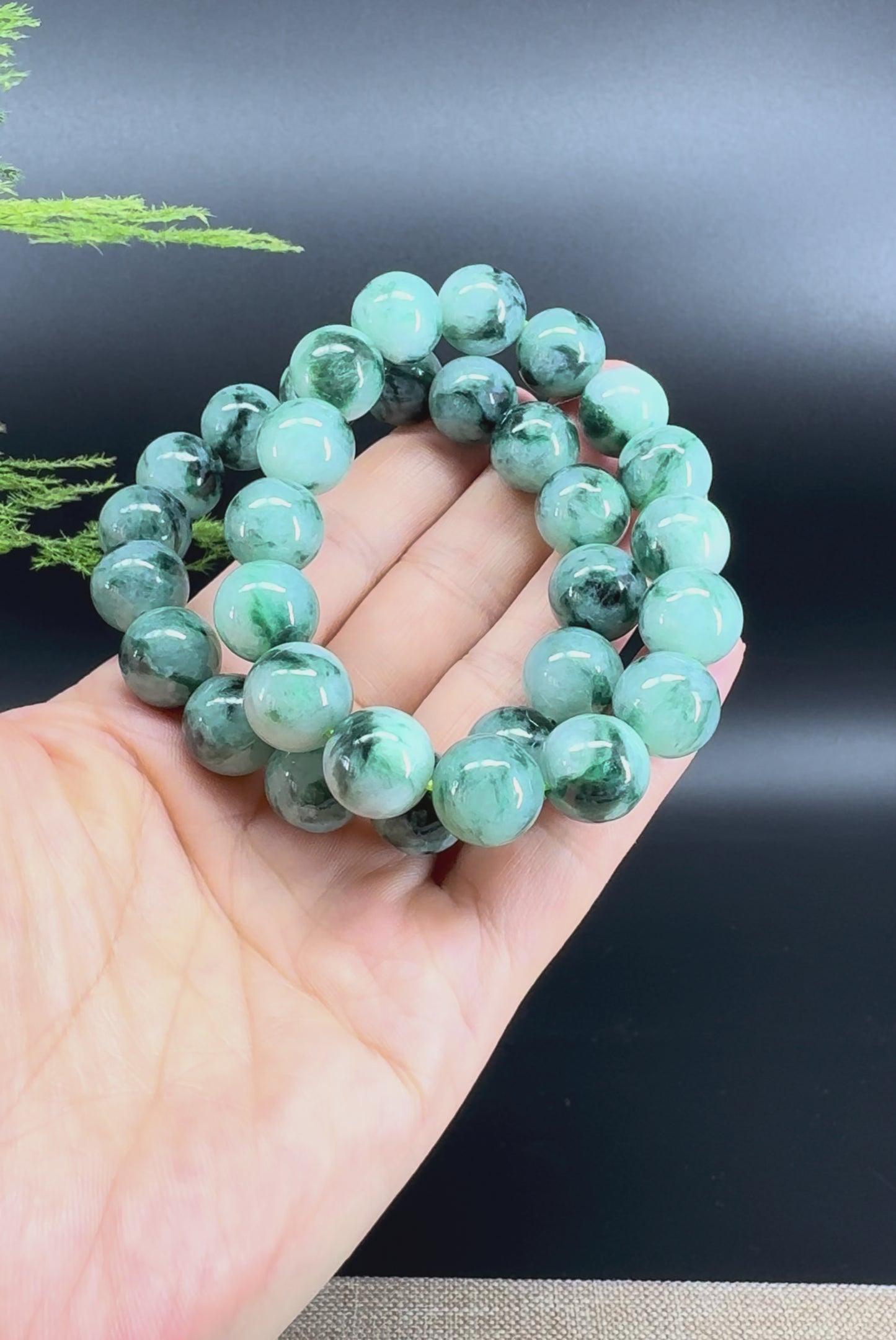 Load and play video in Gallery viewer, RealJade® Genuine Jadeite Jade Round  Blue Beads Bracelet ( 13mm ) For Men
