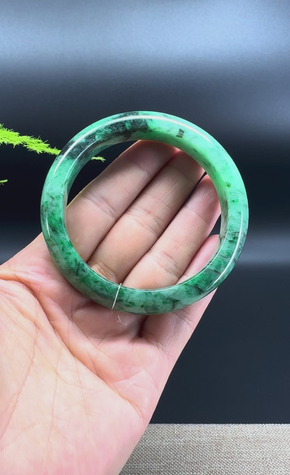 Genuine Burmese Forest Green Jadeite Jade Bangle Bracelet ( 58.6mm )