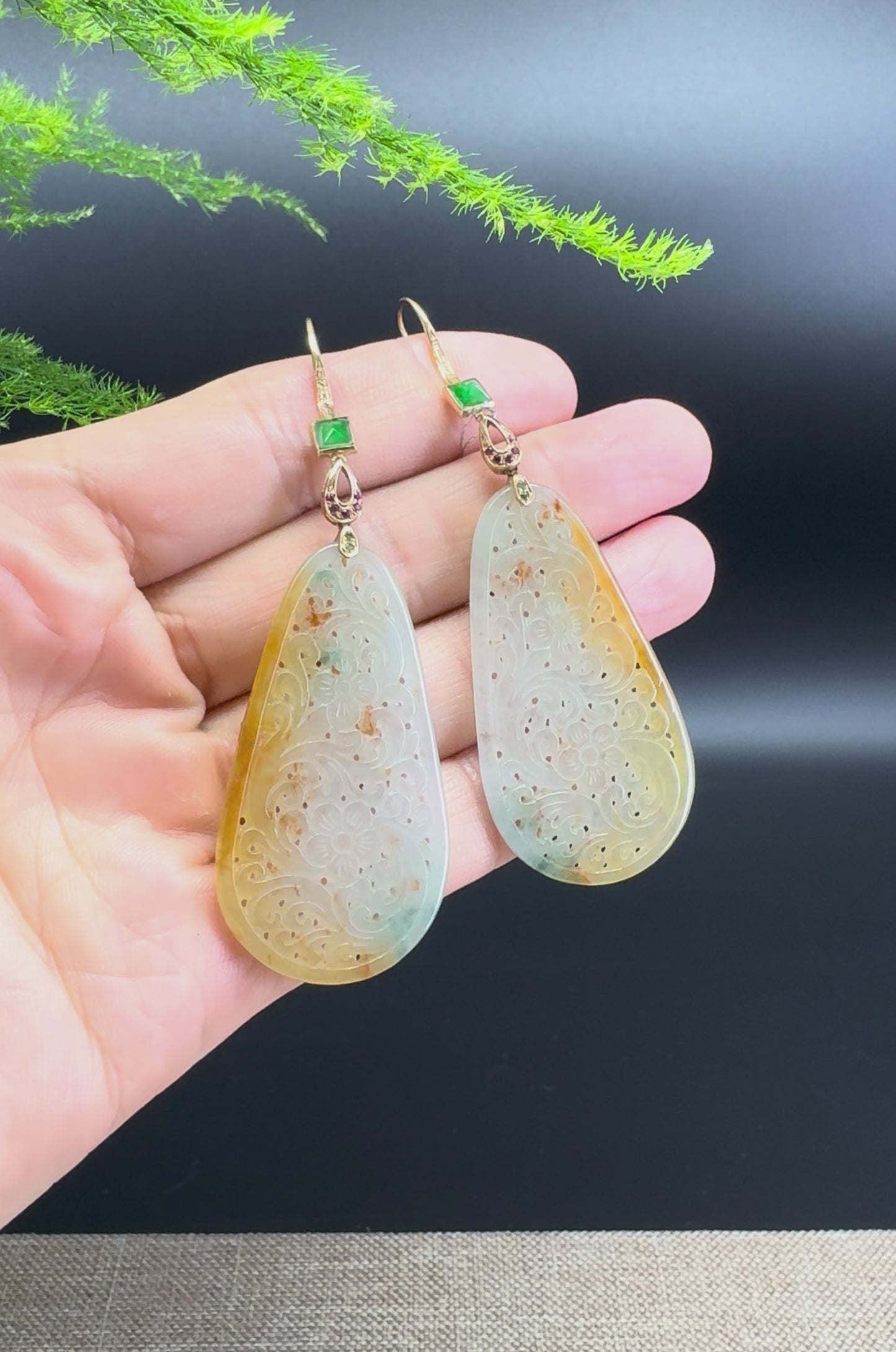 Load and play video in Gallery viewer, 18k Yellow Gold Genuine Icy Yellow Green Jadeite Jade Earrings With Diamonds
