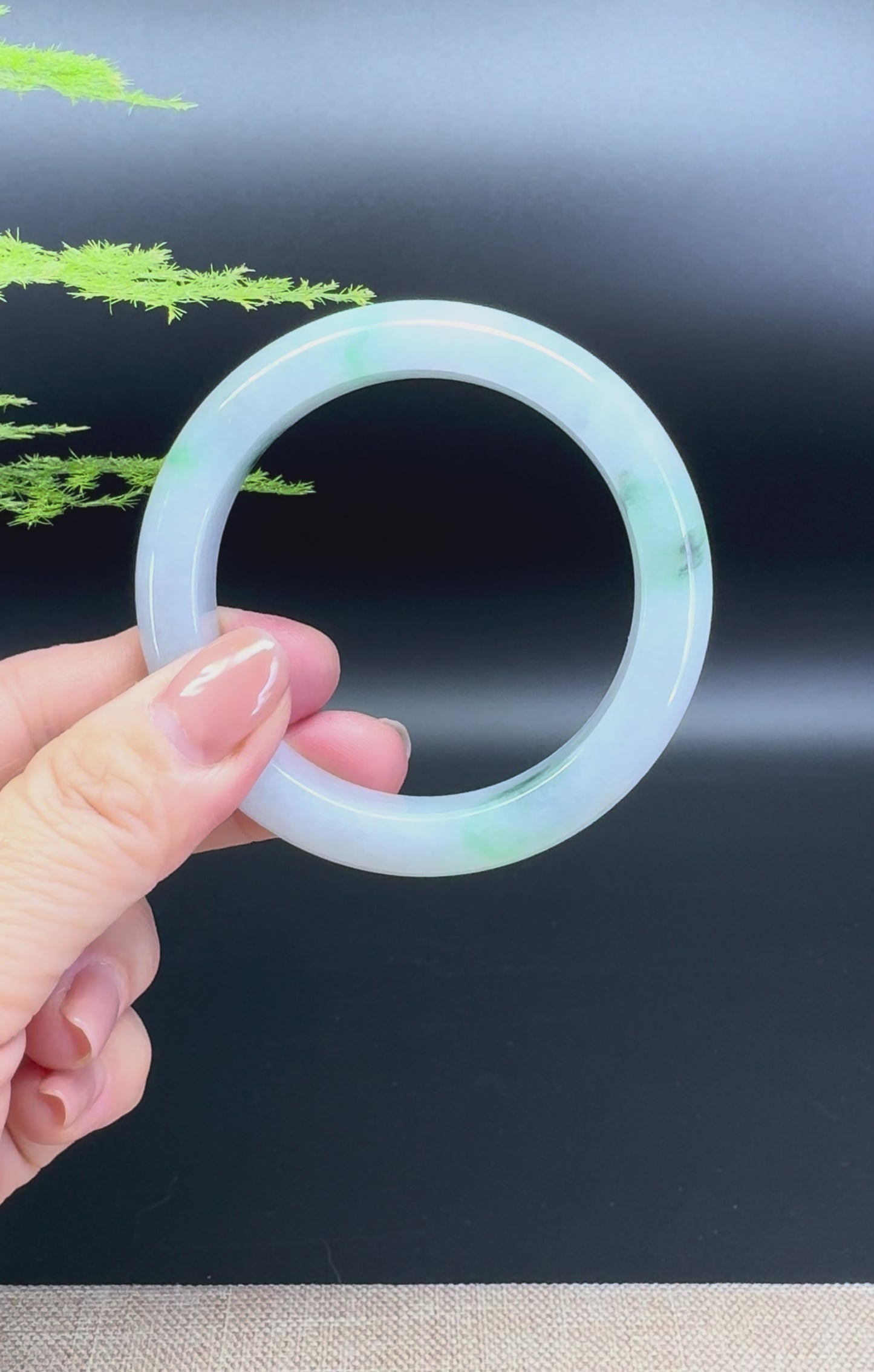 Load and play video in Gallery viewer, Genuine Burmese Lavender Green Jade Jadeite Bangle Bracelet ( 54.3mm )
