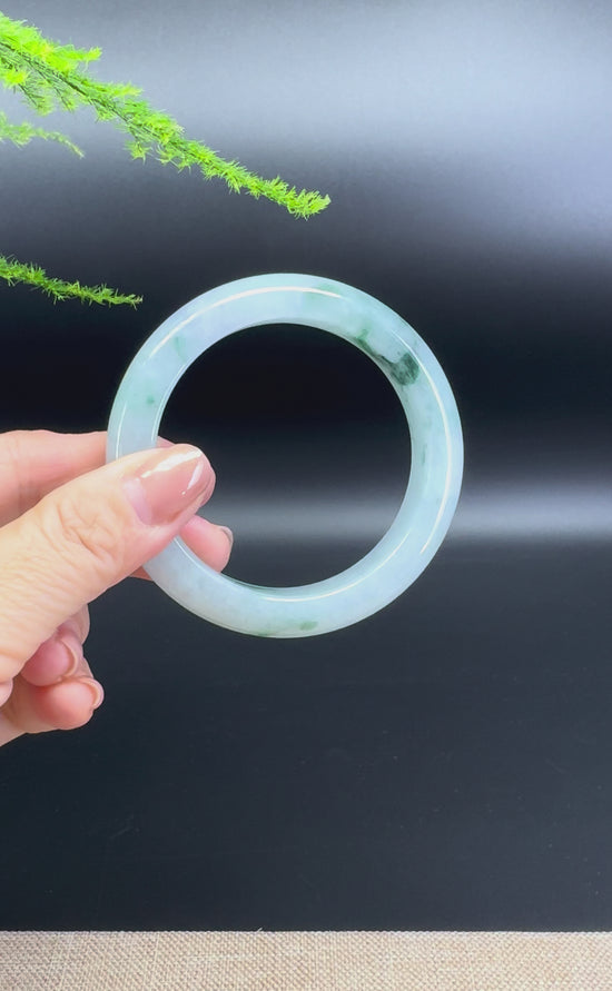 Load and play video in Gallery viewer, Genuine Burmese Blue Green Jade Jadeite Bangle Bracelet ( 56.3mm )
