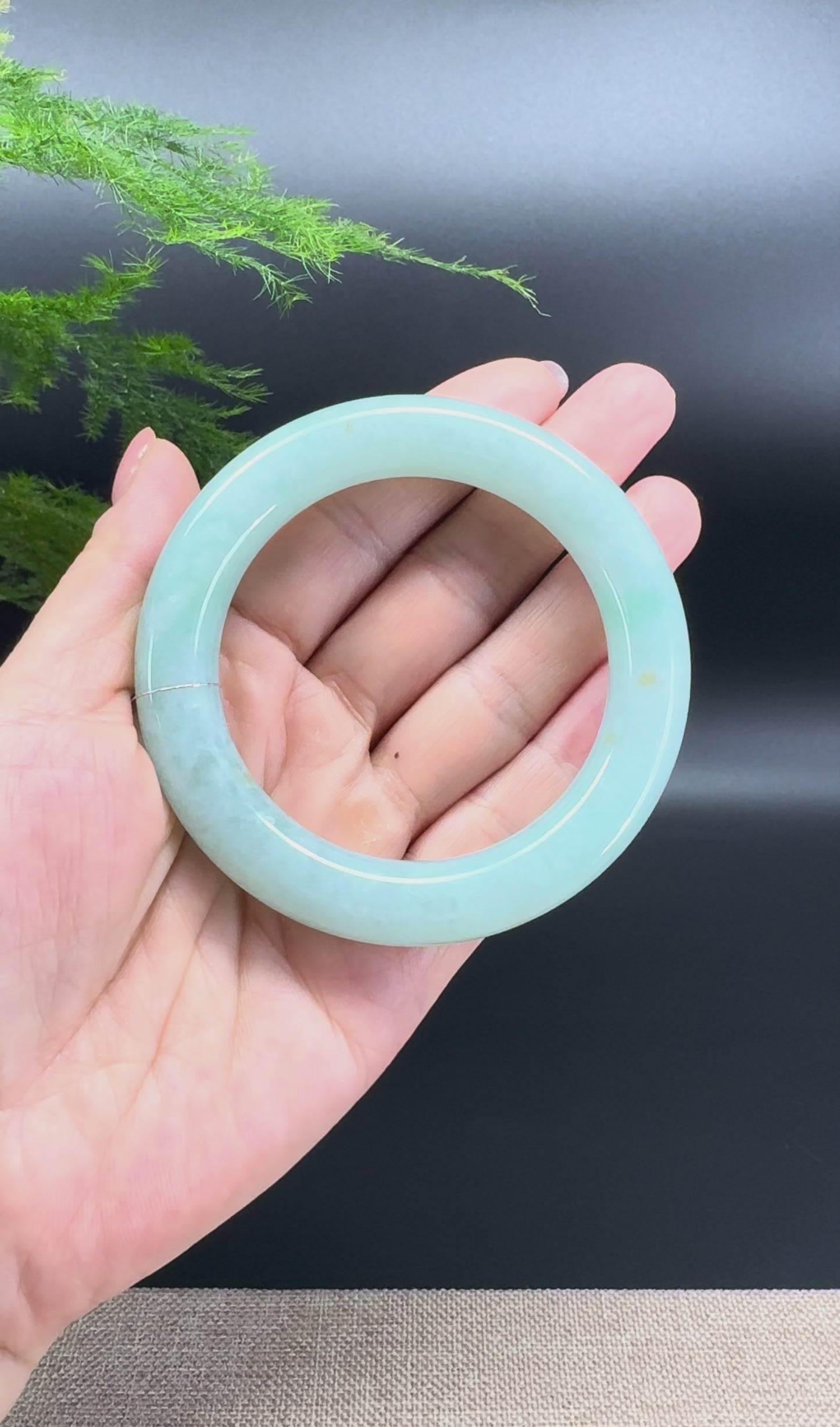 Load and play video in Gallery viewer, Genuine Burmese Icy Green Jade Jadeite Bangle Bracelet ( 55.9mm )

