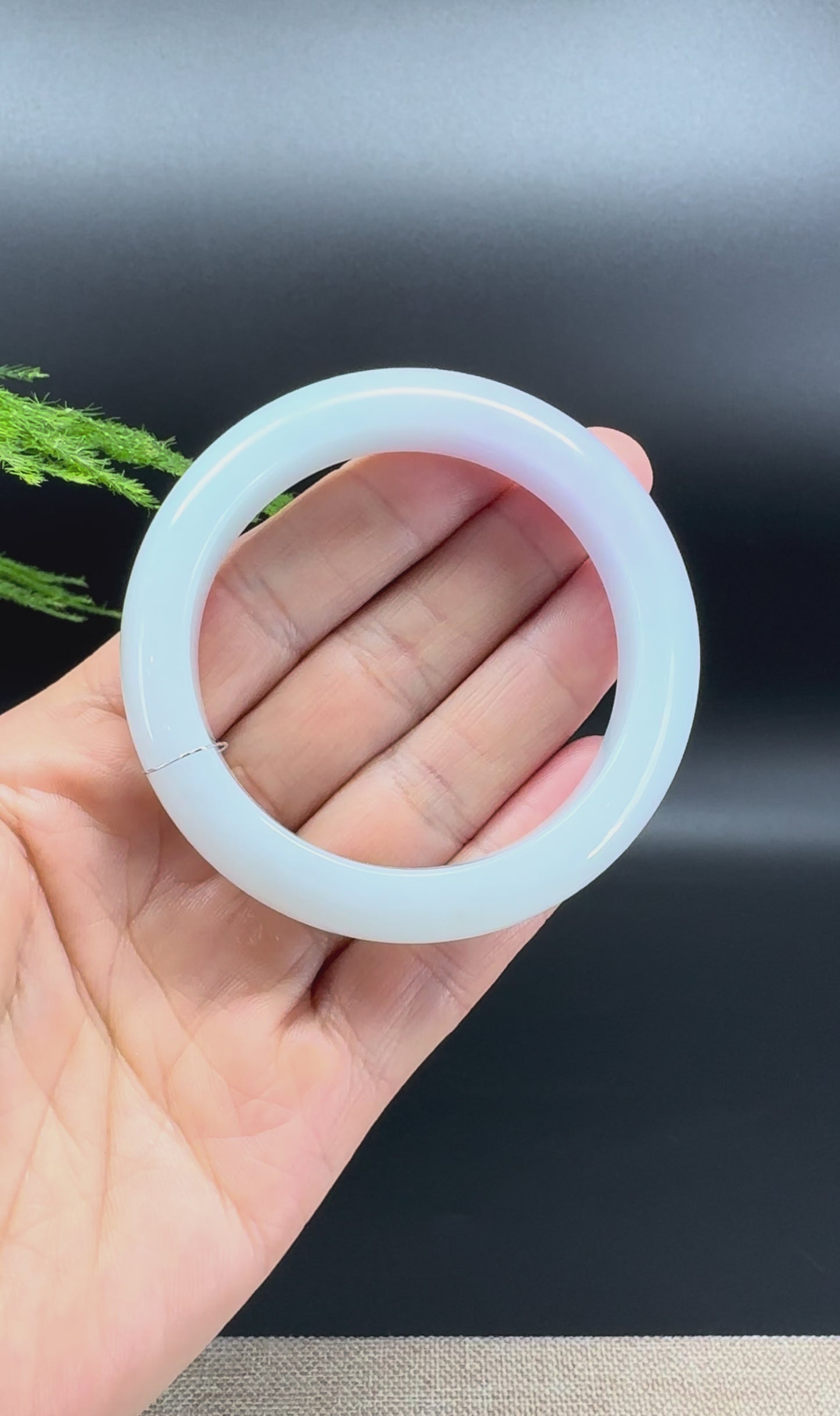 Load and play video in Gallery viewer, Genuine Burmese Lavender Green  Jade Jadeite Bangle Bracelet ( 52.5mm )
