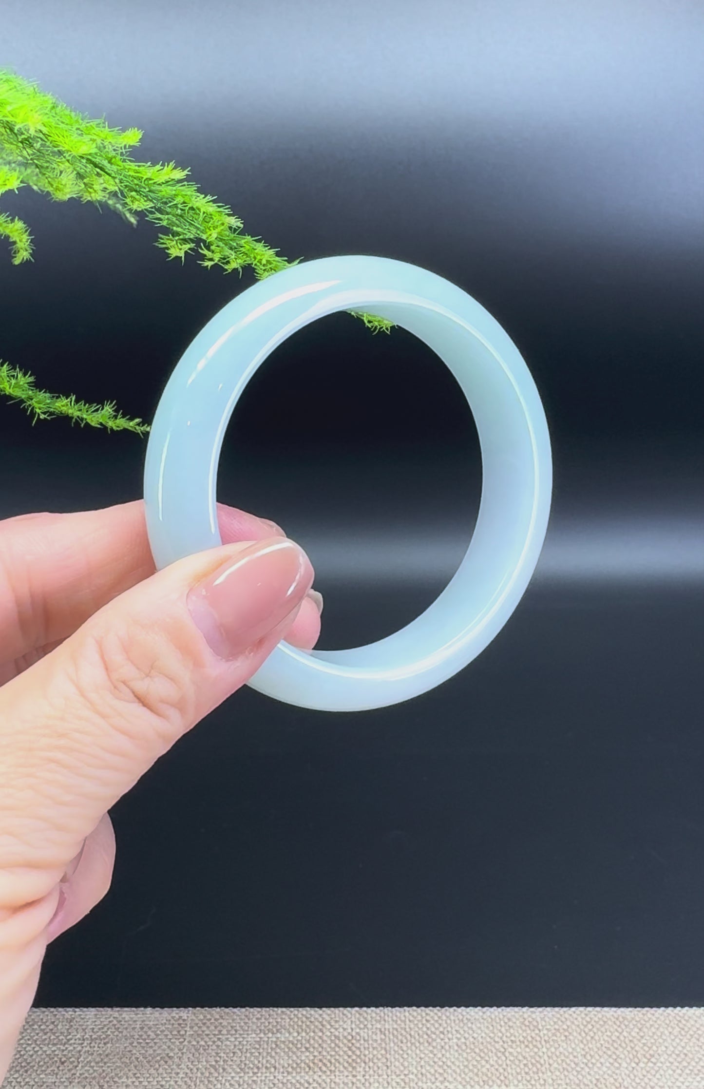 Load and play video in Gallery viewer, Genuine Burmese Lavender Green Jade Jadeite Bangle Bracelet ( 55.1mm )
