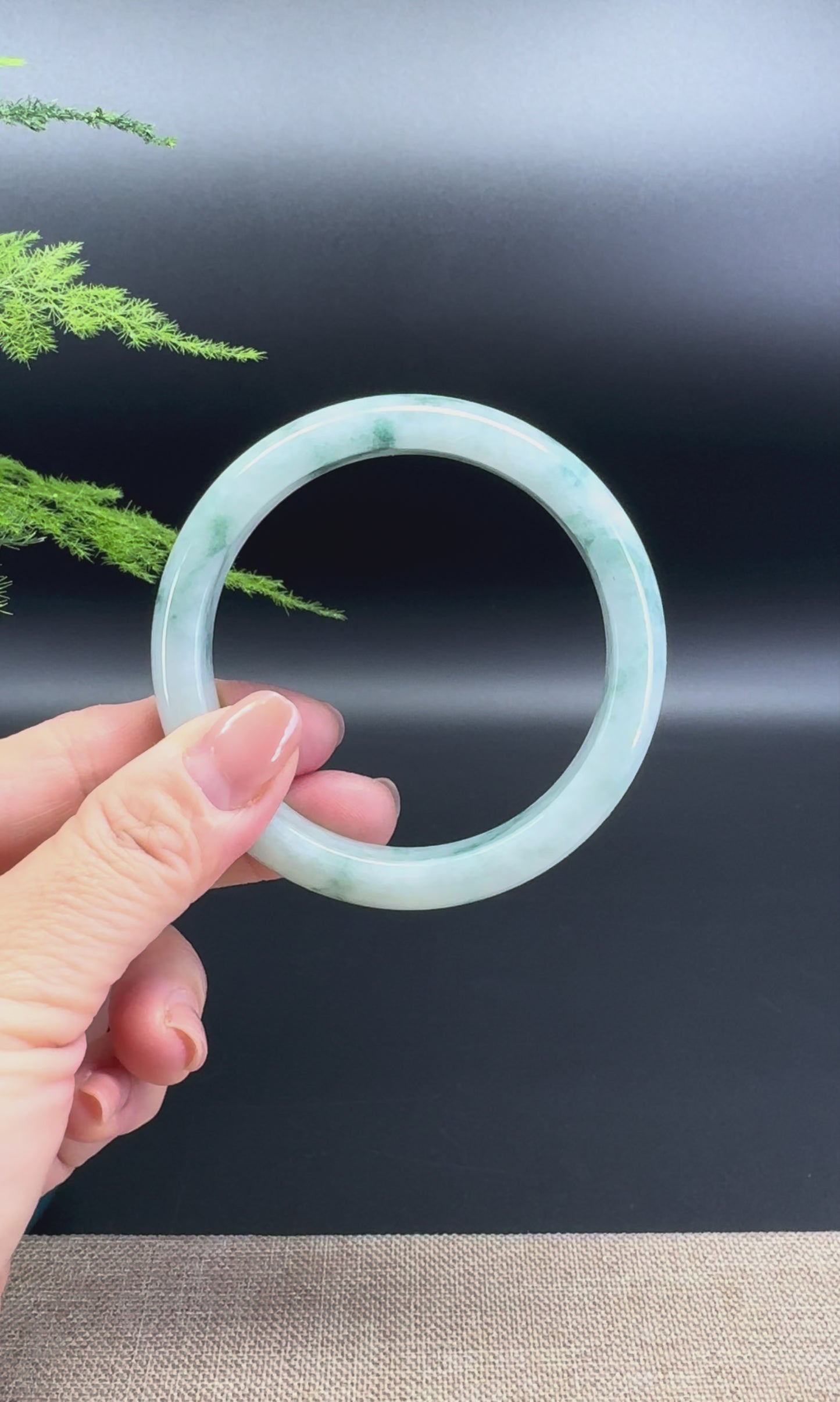 Load and play video in Gallery viewer, Genuine Burmese Blue Green Jade Jadeite Bangle Bracelet ( 60.6mm )
