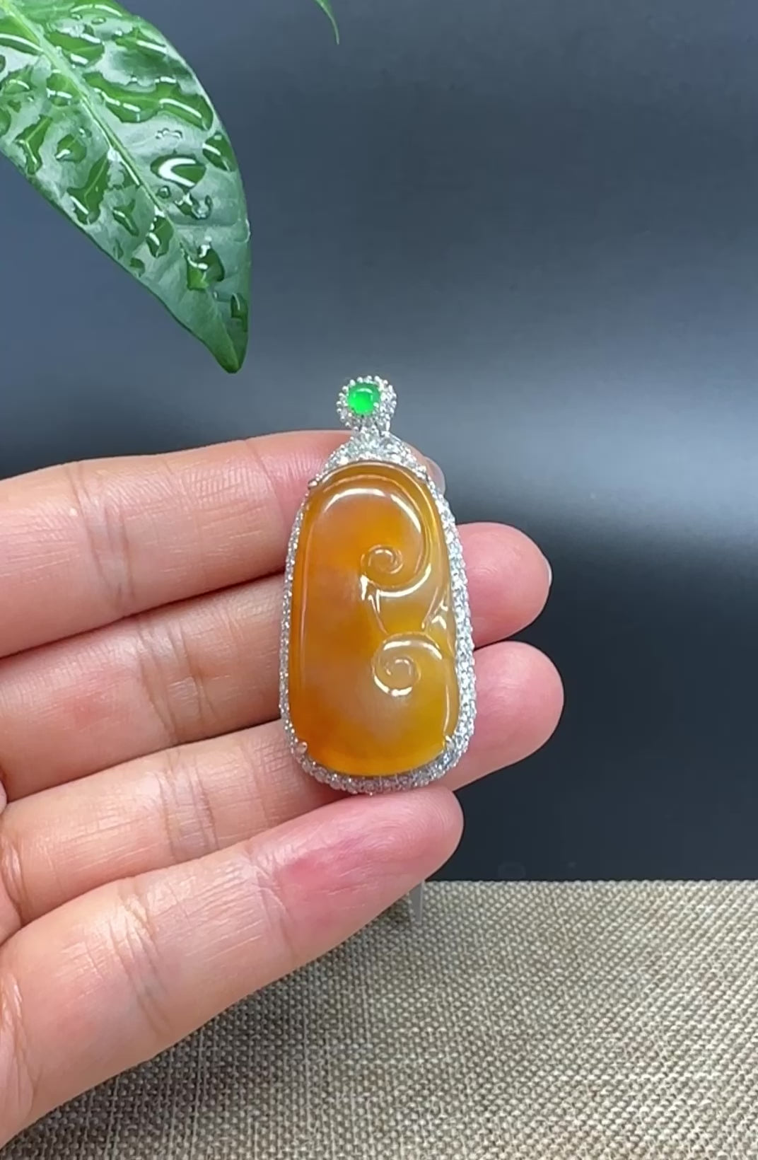 RealJade® Co. High-end 18K White Gold Honey yellow Jadeite Jade Ru Yi Pendant
