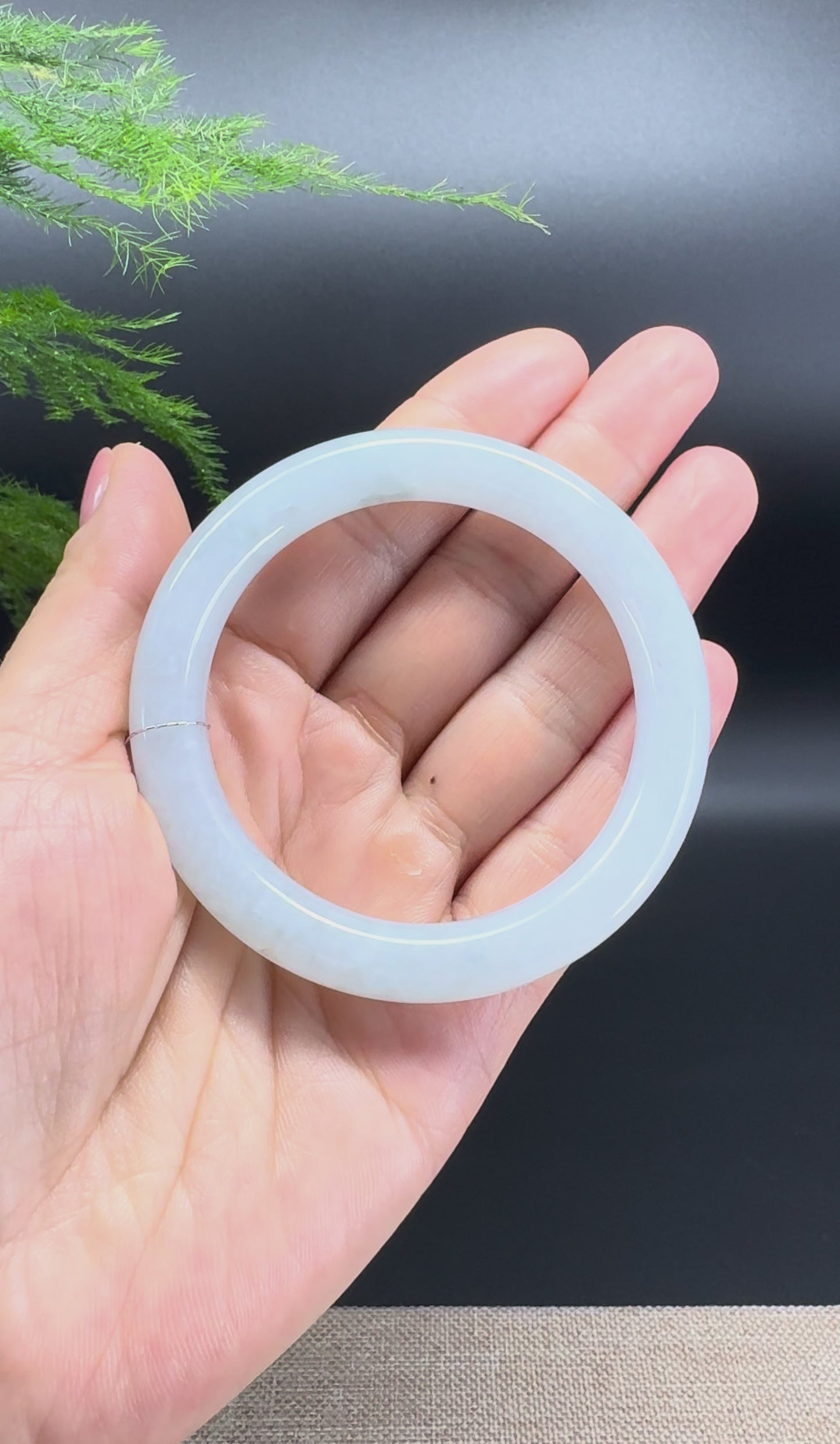 Load and play video in Gallery viewer, Genuine Burmese Icy Green Jade Jadeite Bangle Bracelet (53.2mm)
