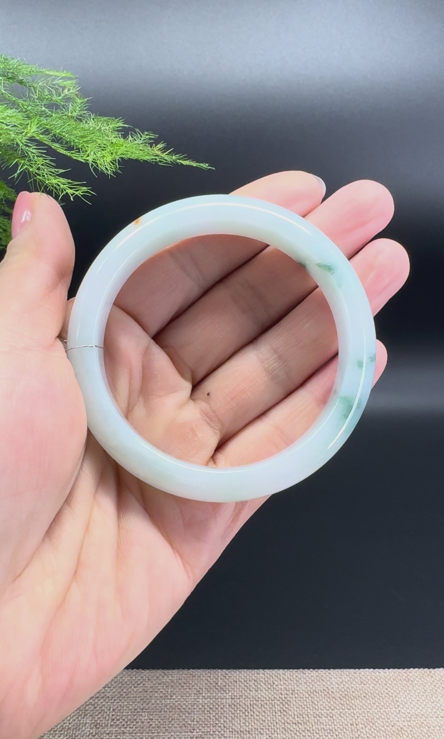 Genuine Burmese White Green Jade Jadeite Bangle Bracelet ( 55.8mm )