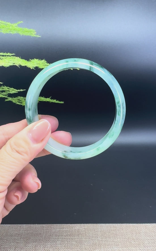 Load and play video in Gallery viewer, Genuine Burmese Icy Blue Green Jade Jadeite Bangle Bracelet ( 59.3mm )
