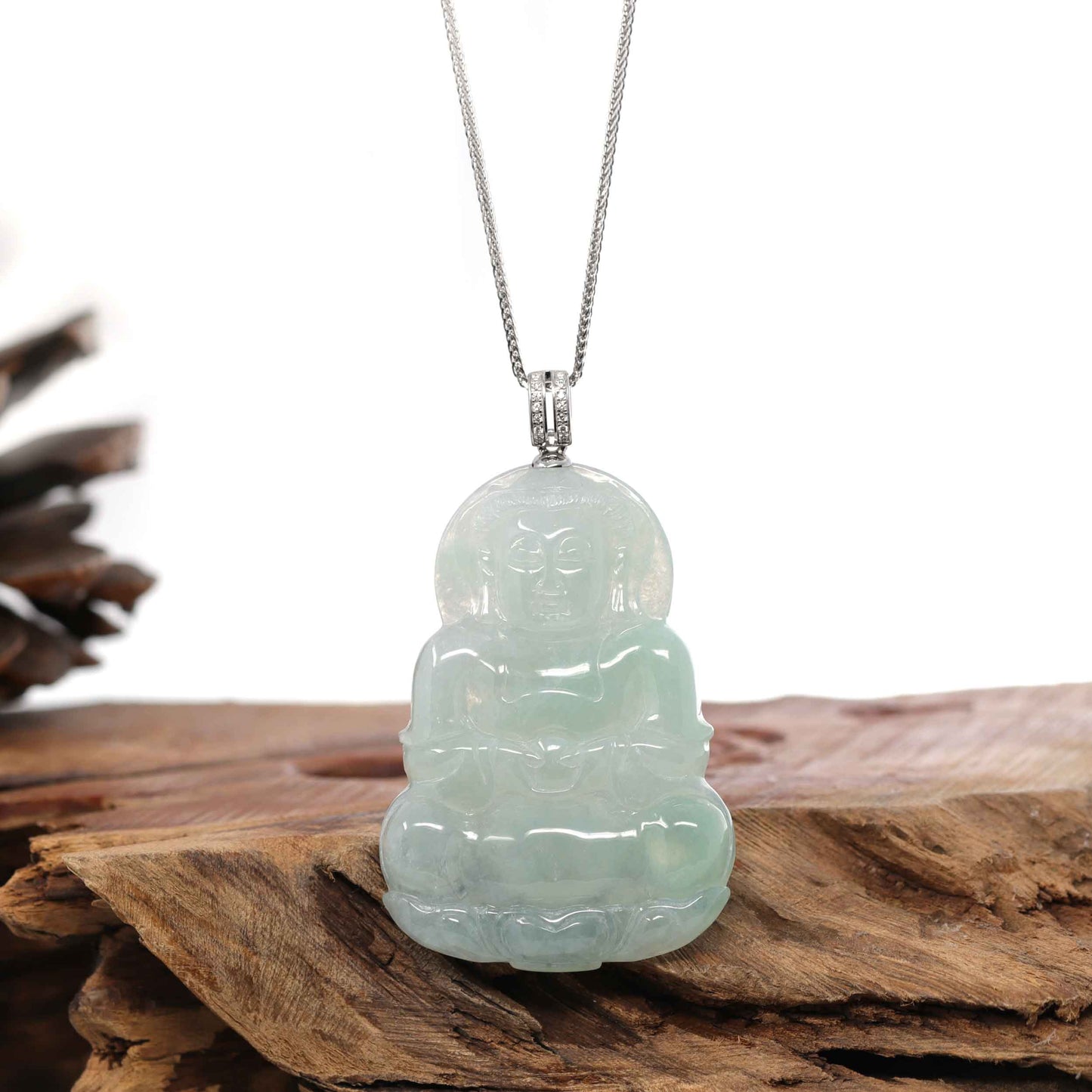 Load image into Gallery viewer, RealJade® 14k &amp;quot;Goddess of Compassion&amp;quot; Genuine Burmese Jadeite Jade Guanyin Pendant With VS1 Diamond Bail
