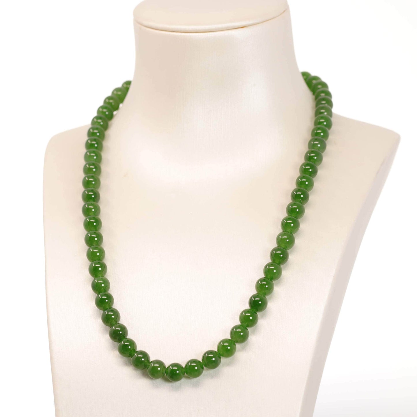 Load image into Gallery viewer, RealJade¨ Genuine High-quality Apple Green Nephrite Jade Round Beads Necklace ( 6mm )

