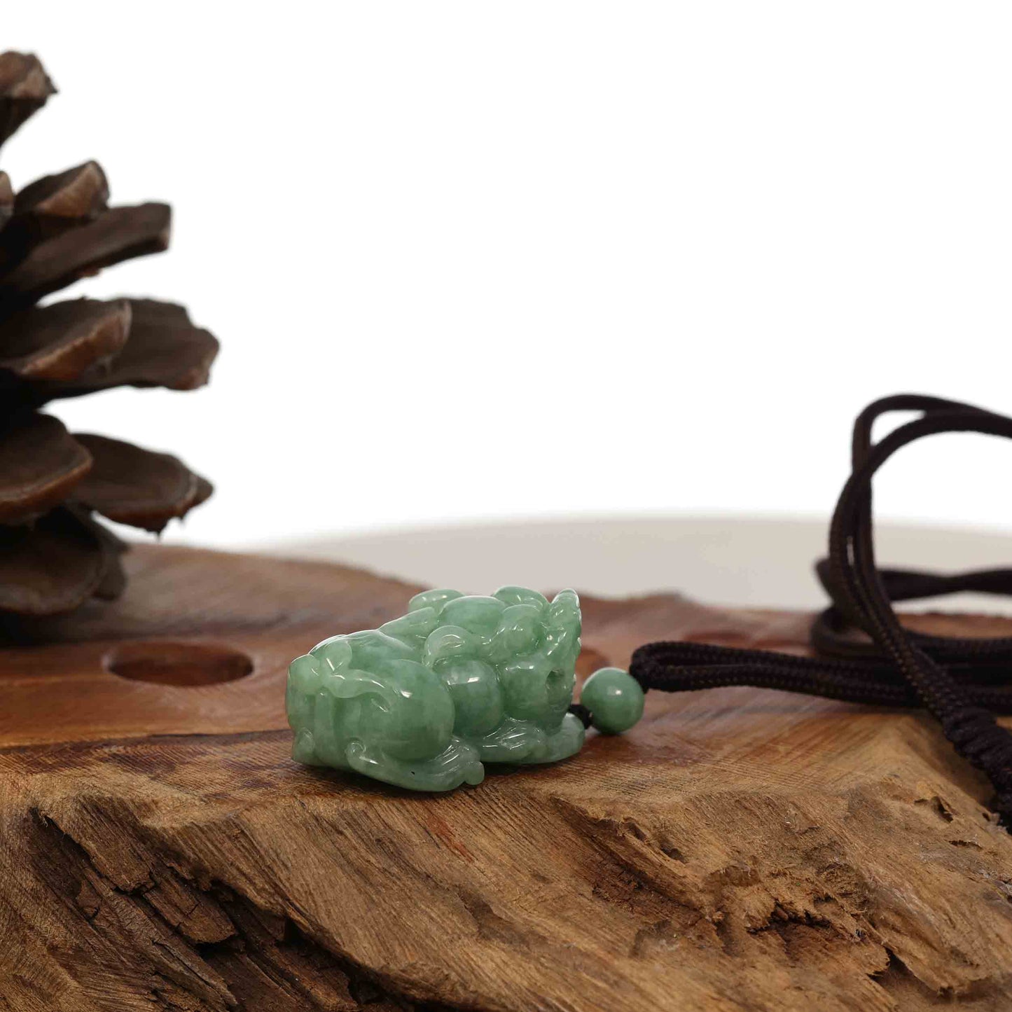 RealJade Co. genuine jadeite carving Copy of  Pi Xiu Genuine Burmese Green Jadeite Jade PiXiu Pendant Necklace (FengShui Lucky)