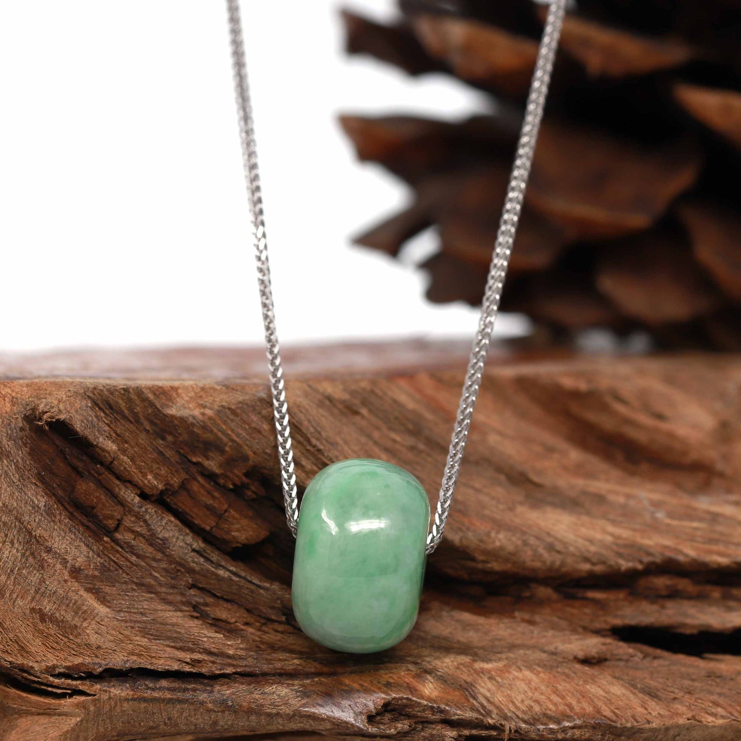 Load image into Gallery viewer, RealJade &amp;quot;Good Luck Button&amp;quot; Necklace Real Rich Green Jade Lucky KouKou Pendant Necklace
