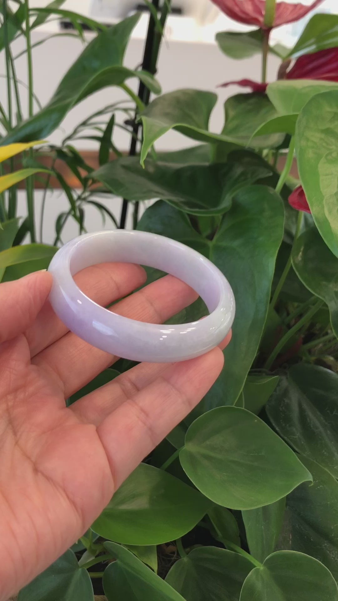 Load and play video in Gallery viewer, RealJade® Co. &amp;quot;Classic Bangle&amp;quot; Lavender Natural Burmese Jadeite Jade Bangle (56 mm ) #606
