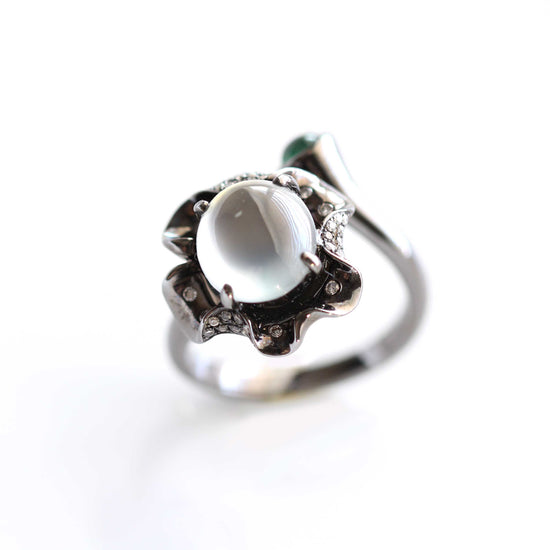 RealJade™ Flower 18k Black Gold Natural Ice Jadeite Jade Engagement Ring