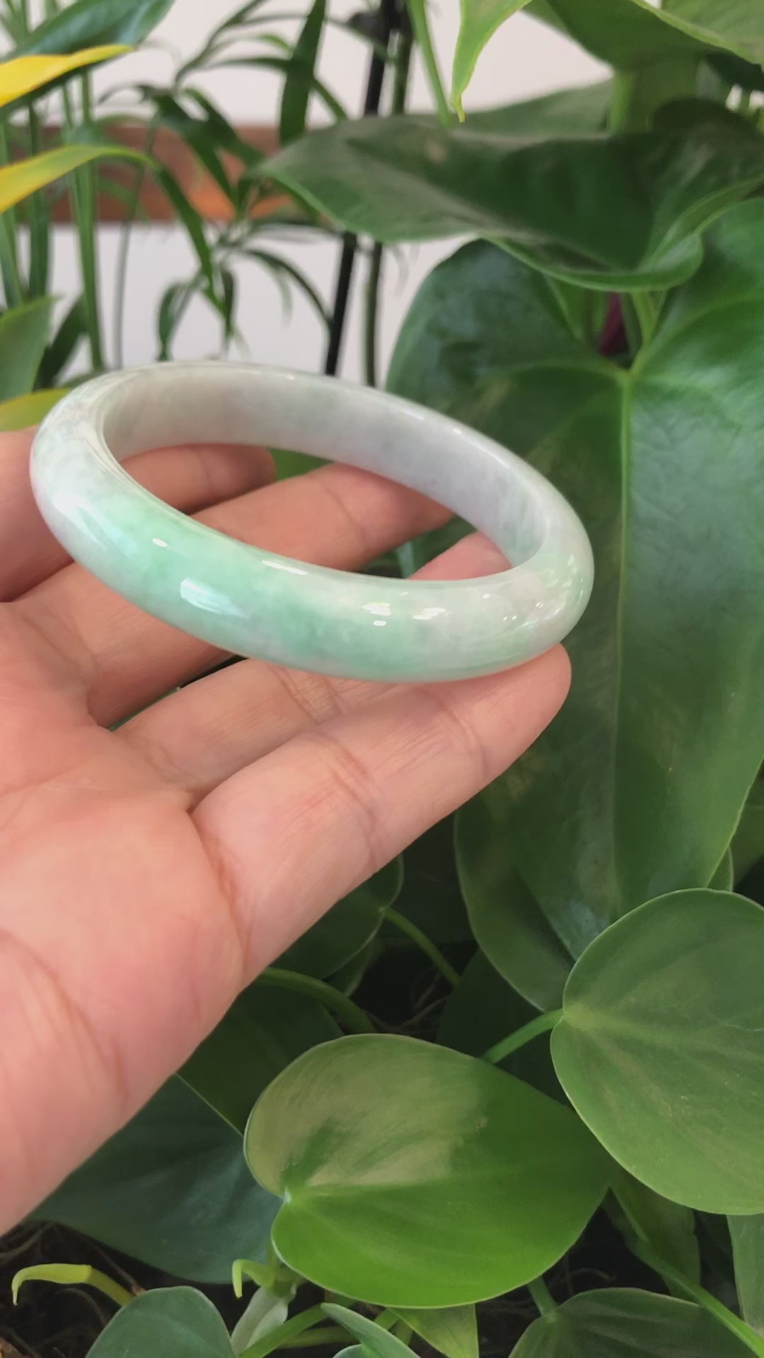 Load and play video in Gallery viewer, RealJade® Co. &amp;quot;Classic Bangle&amp;quot; Lavender- Green Natural Burmese Jadeite Jade Bangle #608

