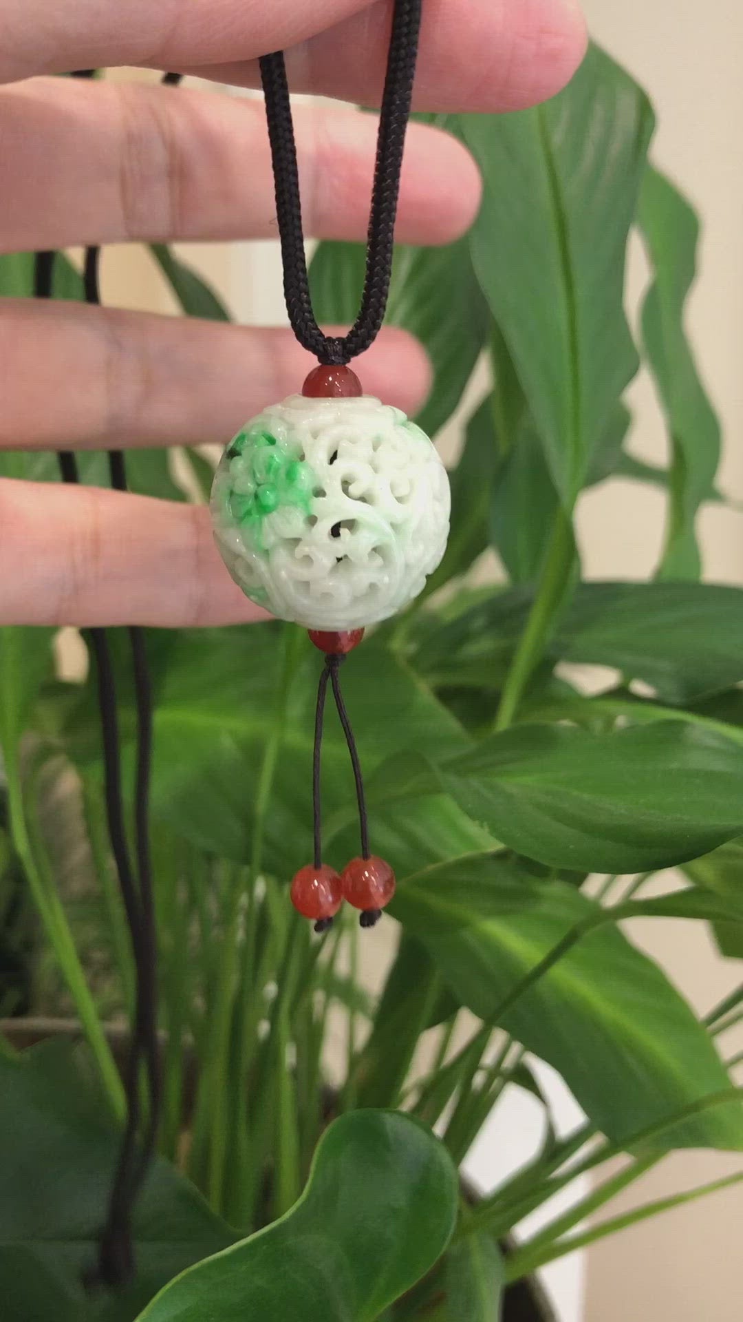 Load and play video in Gallery viewer, Jadeite Jade Dragon and Flower Good Luck Hollow Jade Carving Necklace Pendant (Hollow Carved Jade Art)
